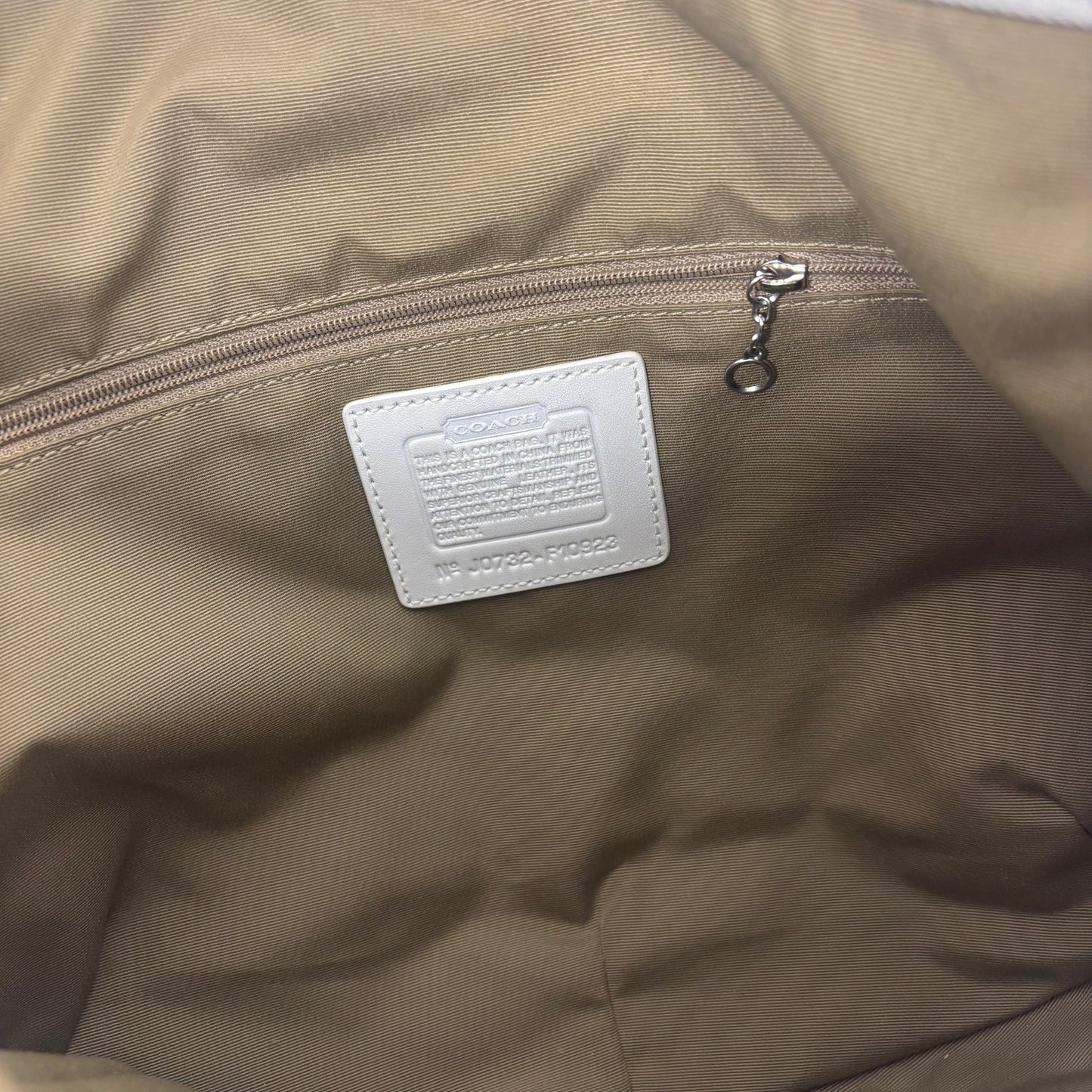 Signature Jacquard Hobo - White/Brown