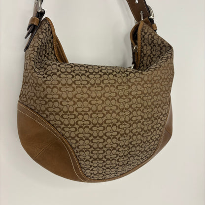 Coach Signature Hobo - Brown