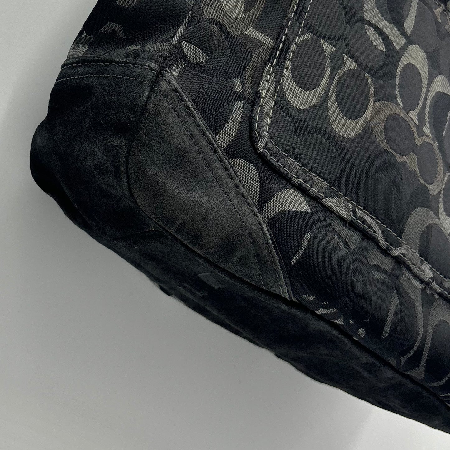 Coach Chelsea Hobo Turnlock Bag - Black