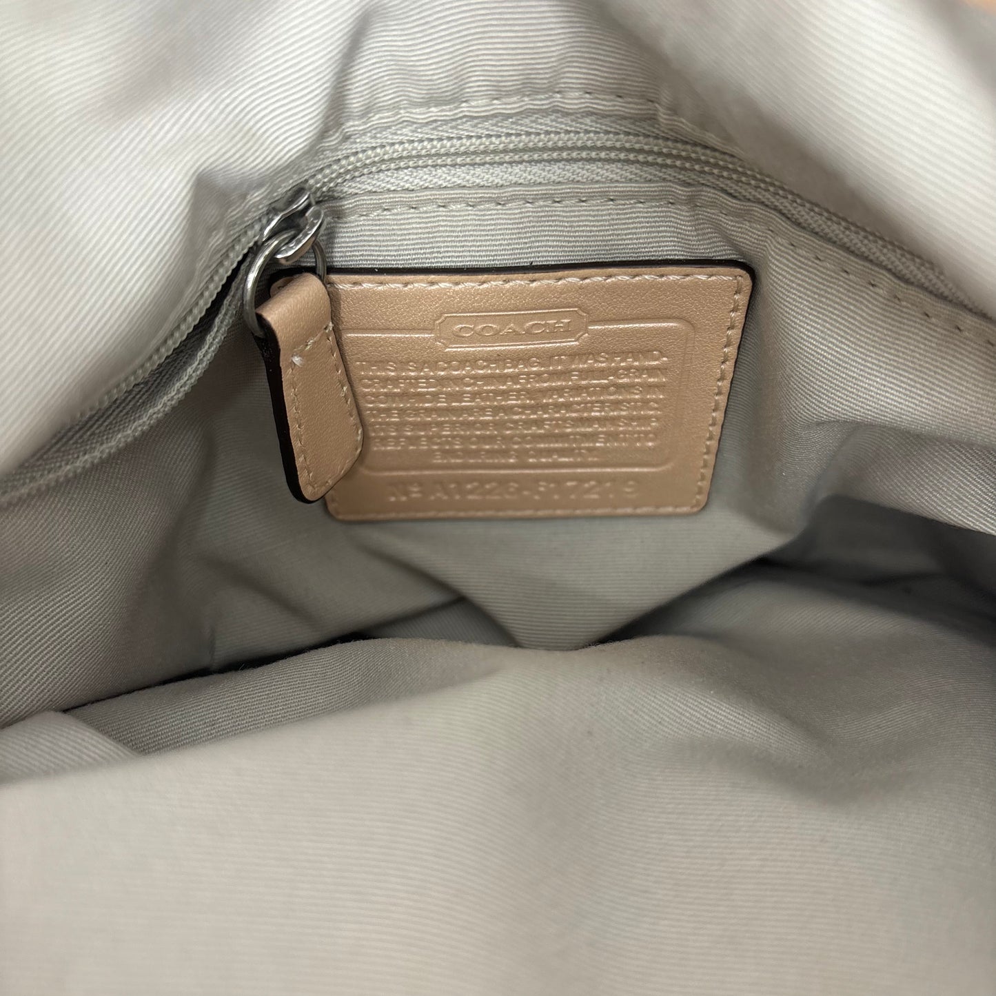 Coach Soho Lynn Hobo - Pink