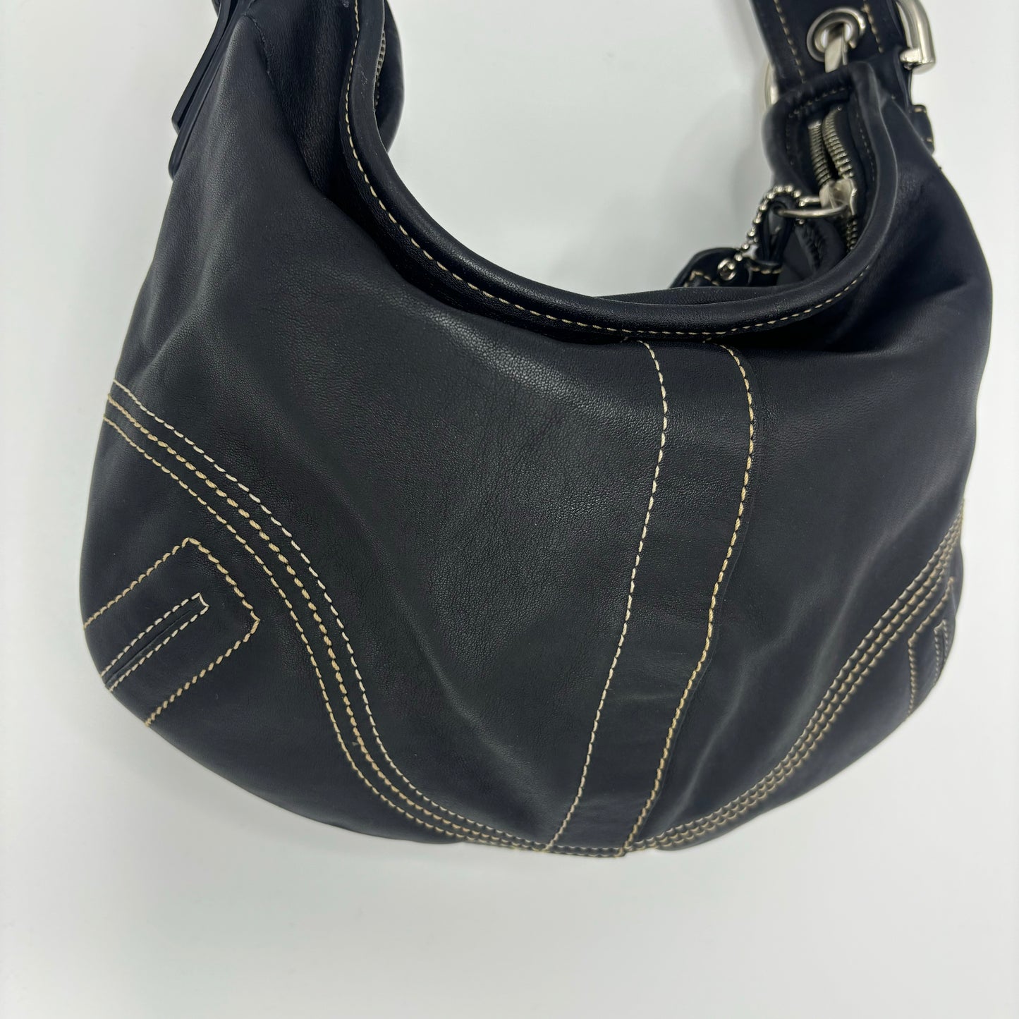 Coach Leather Signature Hobo Small - Black