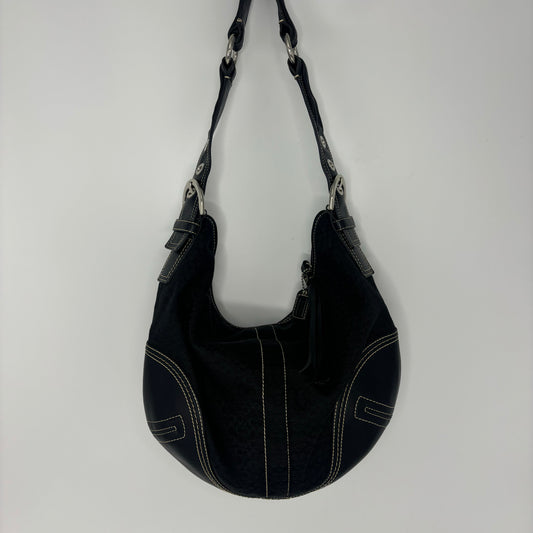 Coach Signature Hobo - Black
