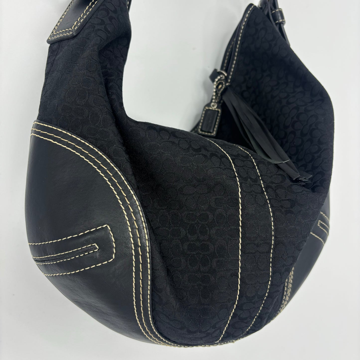 Coach Signature Hobo - Black