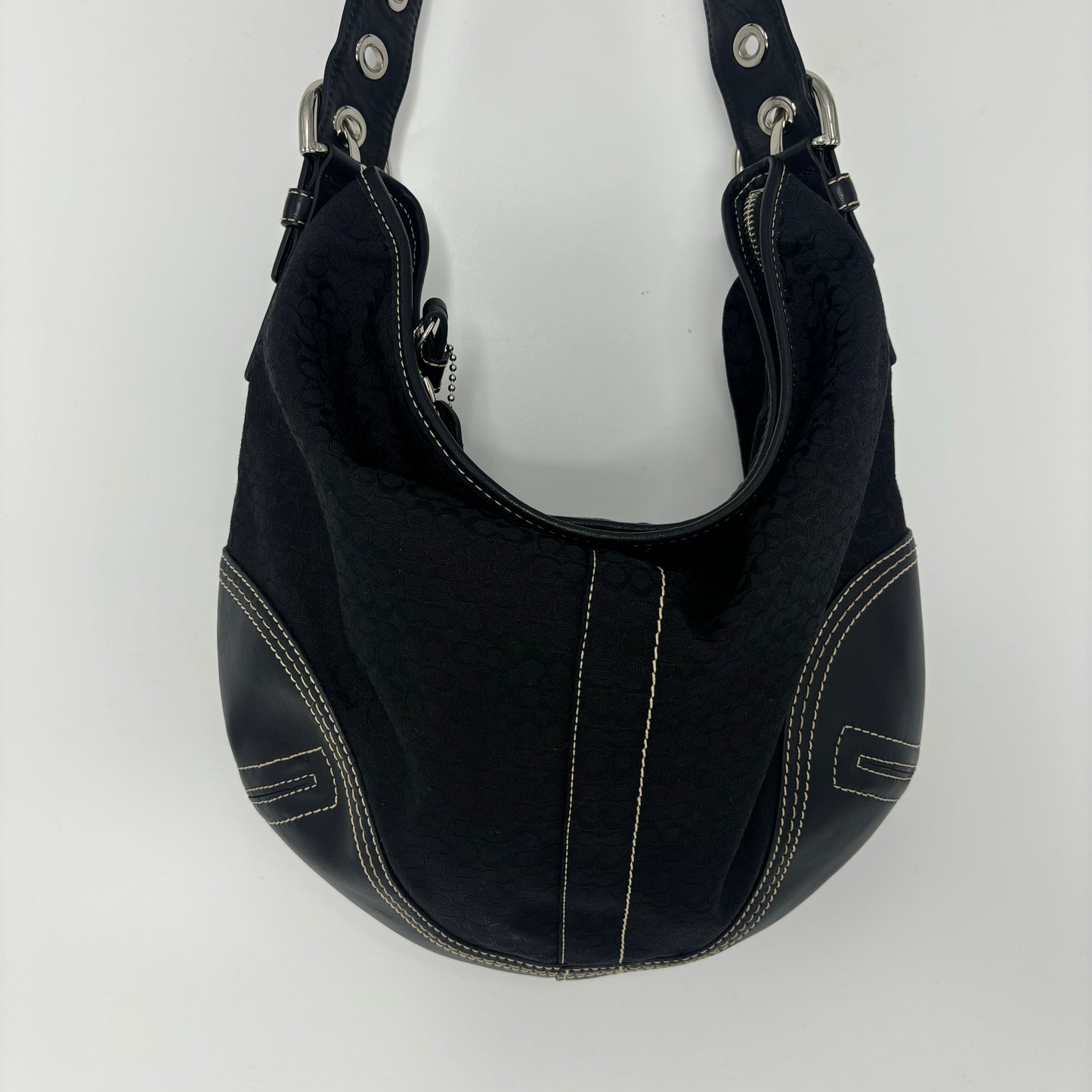Coach Signature Hobo - Black