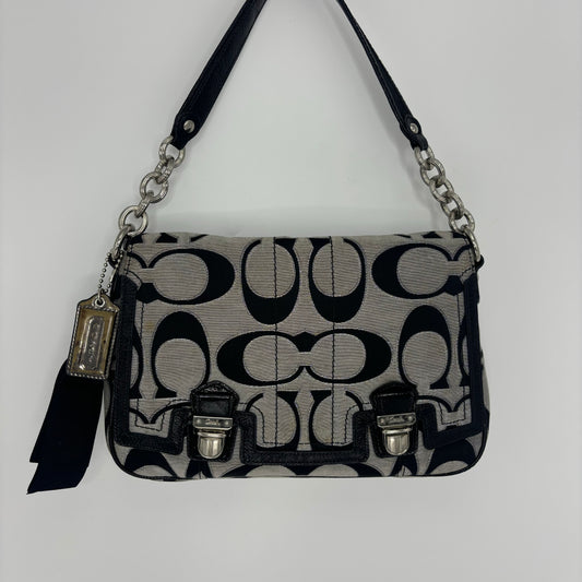 Coach Front Flap Poppy - Black